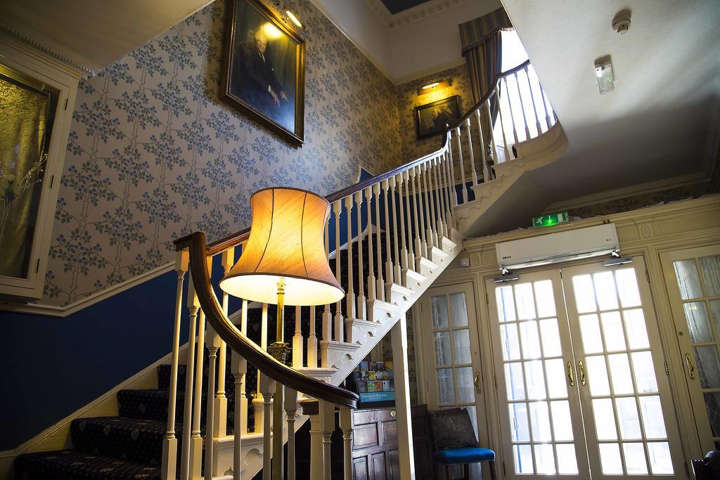 Lairgate Hotel 3*