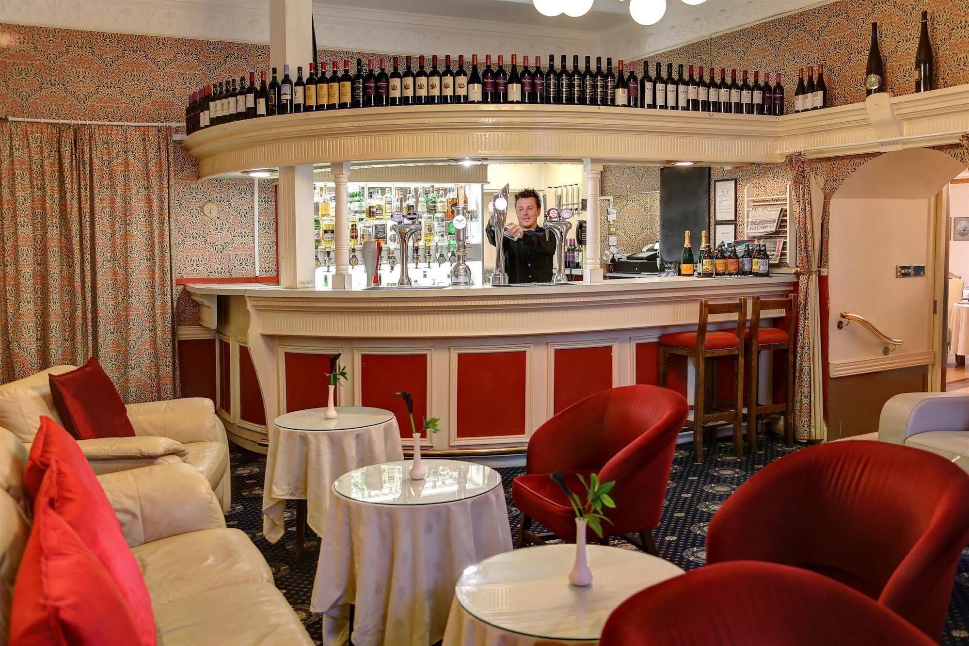 Lairgate Hotel